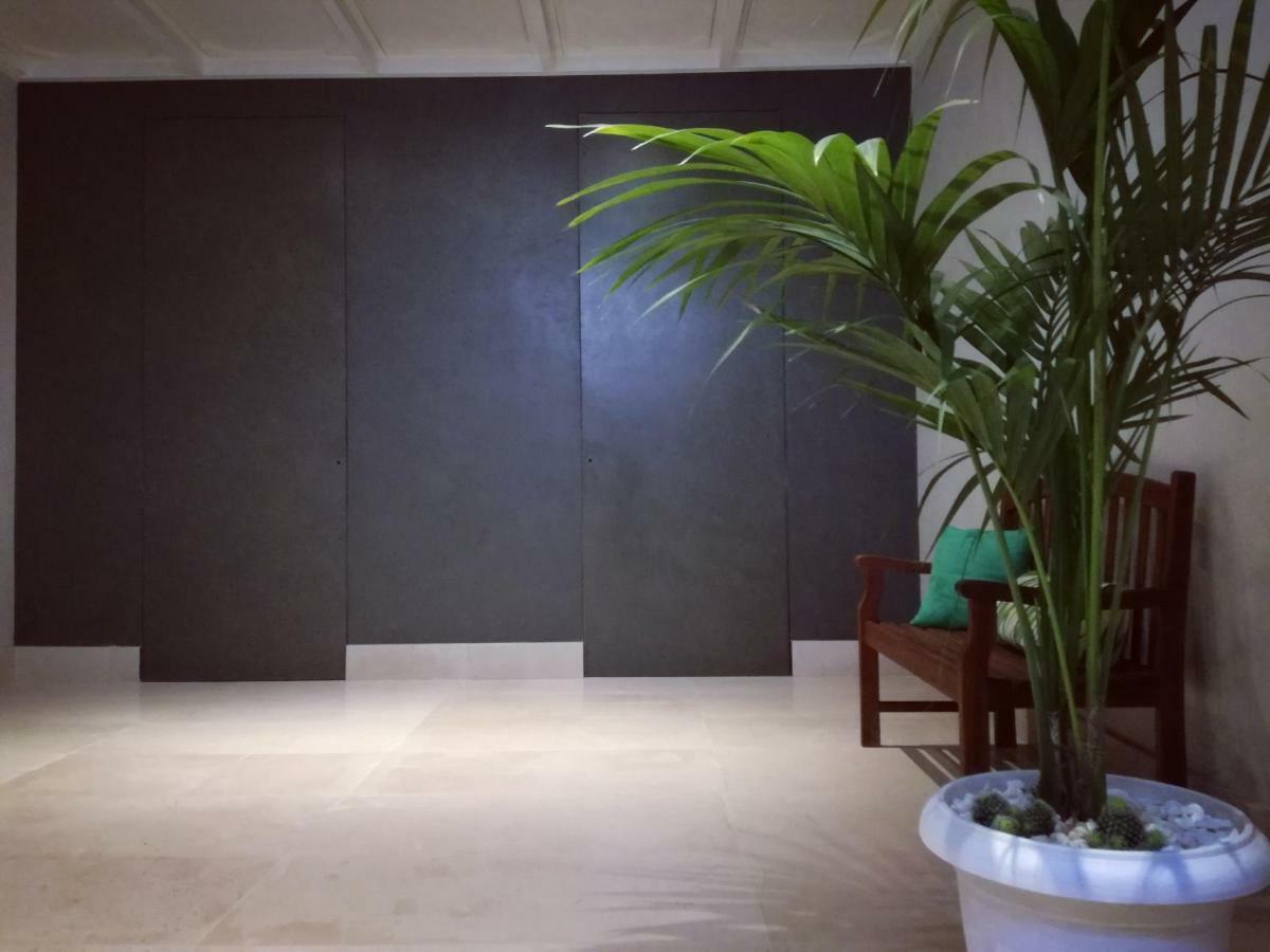 B&B Fabricanovantacinque ตรานิ ภายนอก รูปภาพ